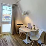 Victoria 4* Бад-Заров