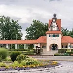 Victoria Hotel 4*